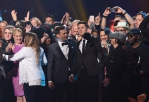 Ford celebrates 15 seasons of American Idol, awards new 2...